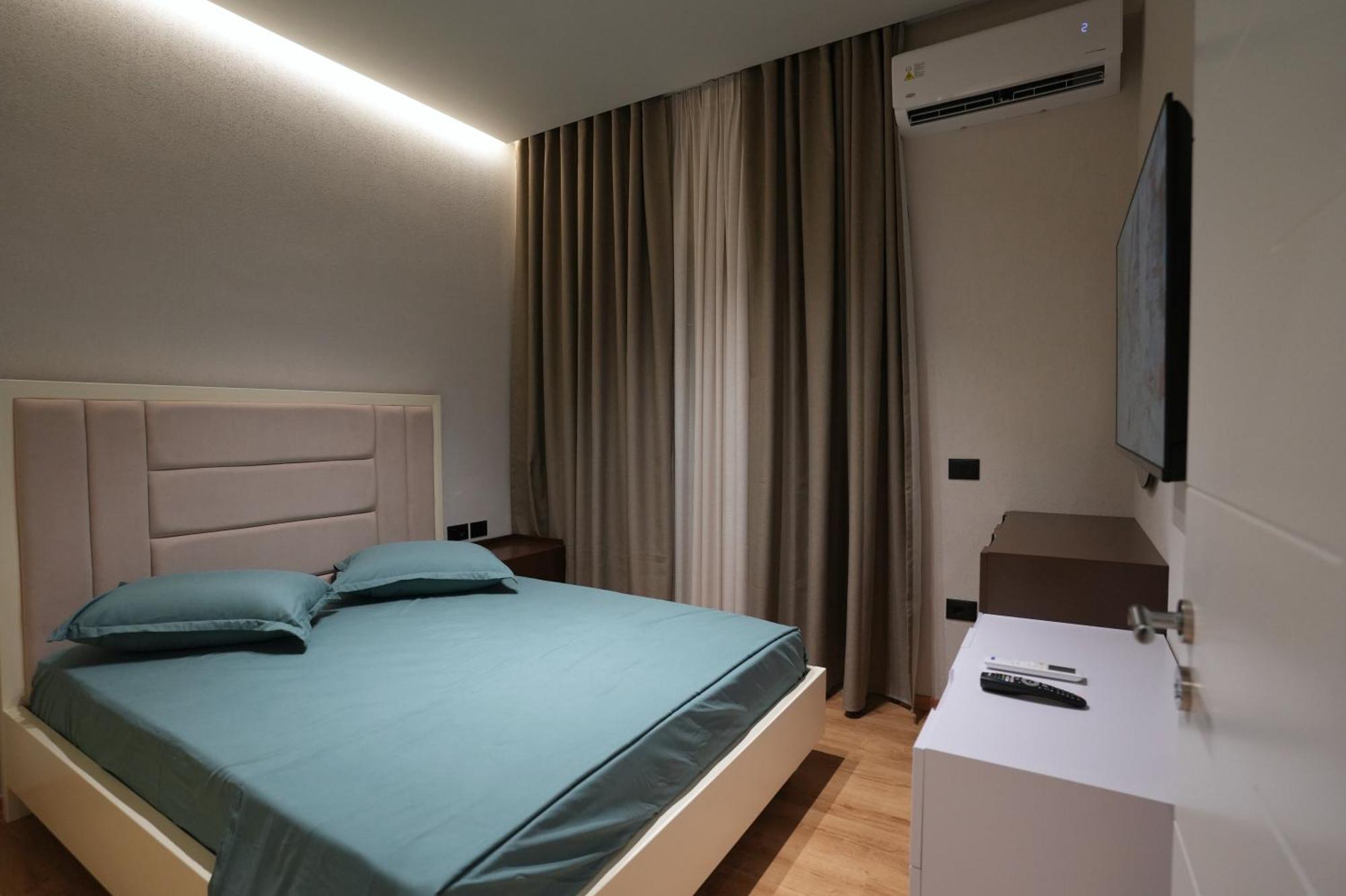 Rs Skendo Apartments Gjirokastër Eksteriør bilde