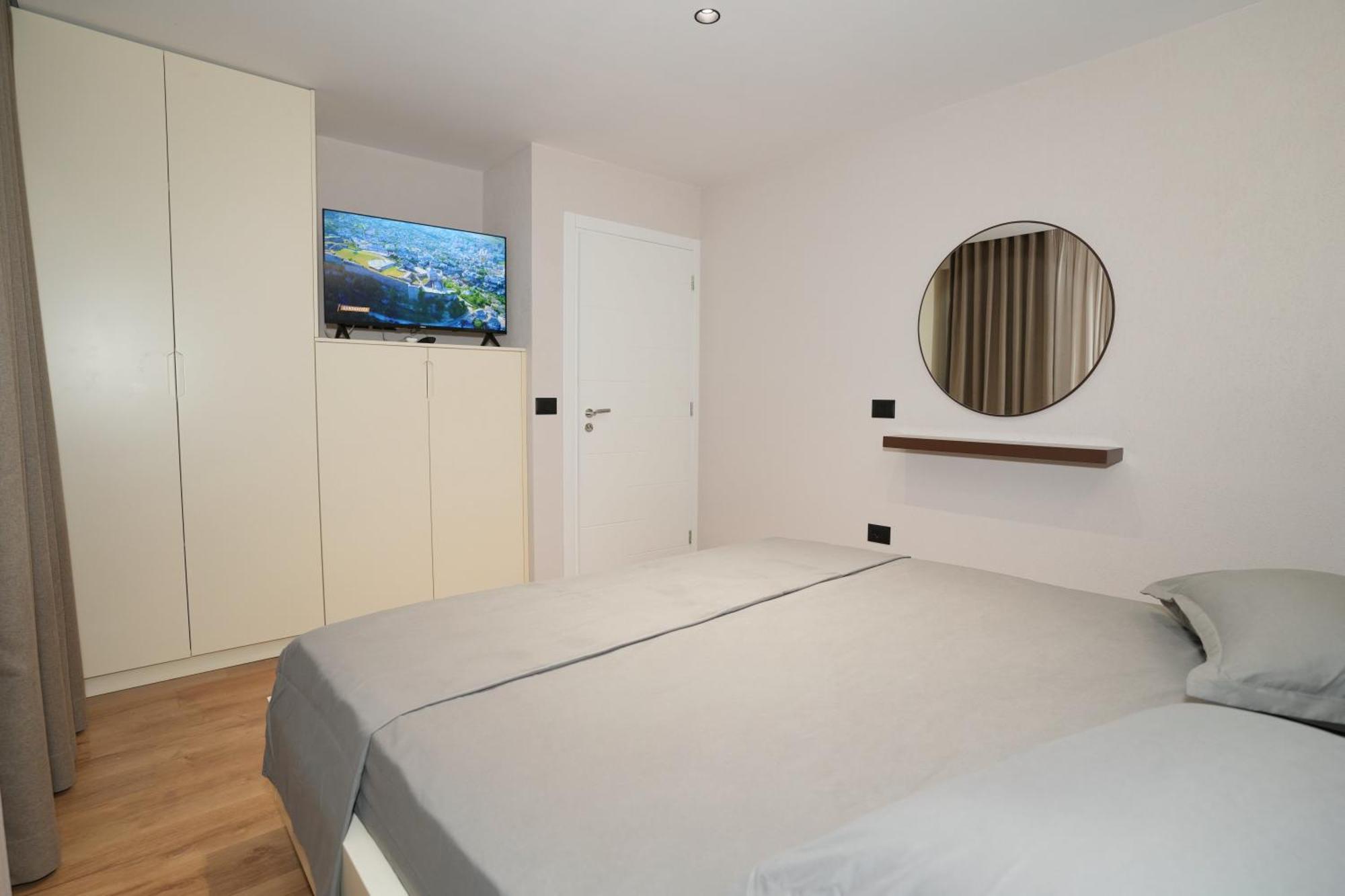 Rs Skendo Apartments Gjirokastër Eksteriør bilde